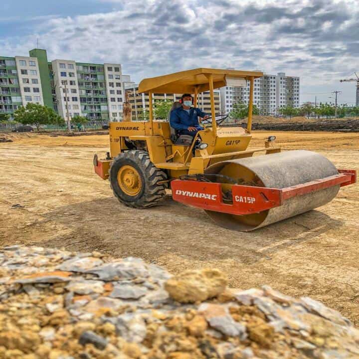 Vibrocompactador Dynapac 7 Ton CA15P Modelo 2006